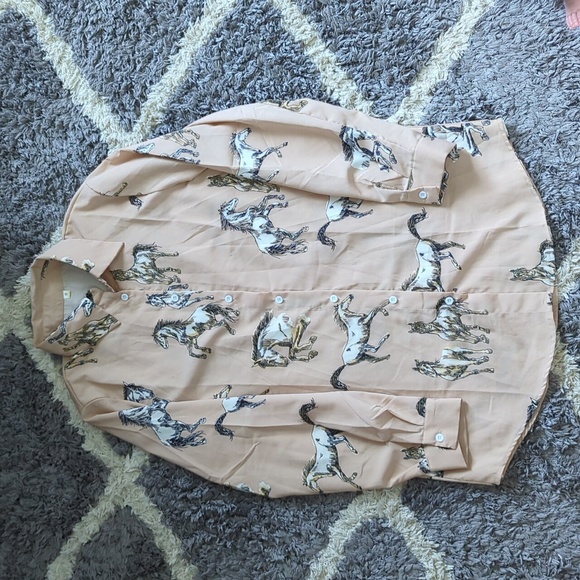 SHEIN Essence Horse Print Button Down Collard Blouse Size Women's Small - Picture 8 of 8